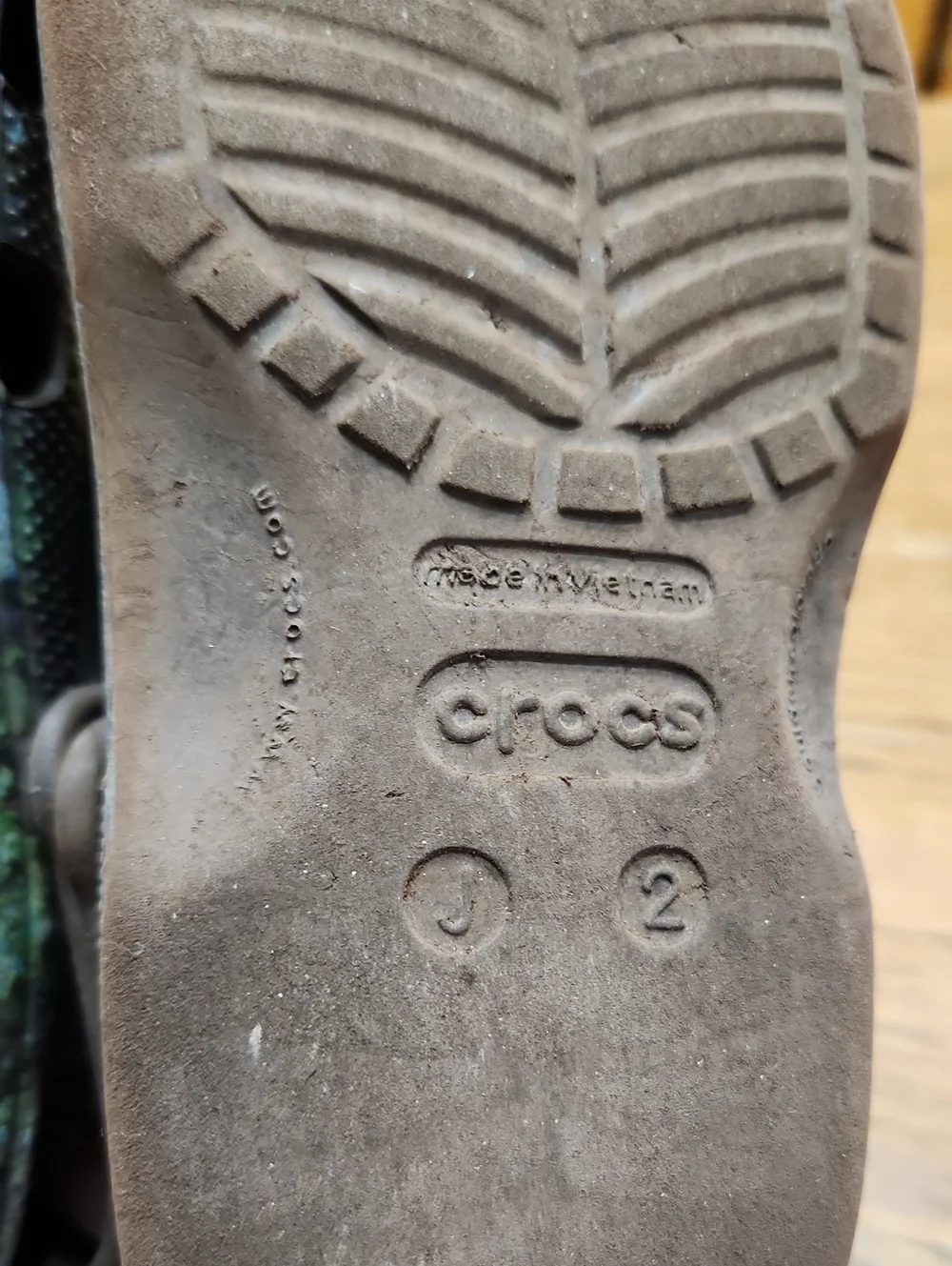 Crocs Classic Bugs Size J2